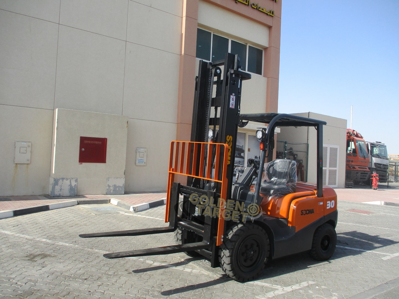 SOCMA HNF-30 Forklift - Empilhadeira a diesel: foto 2 SOCMA HNF-30 Forklift - Empilhadeira a diesel: foto 2