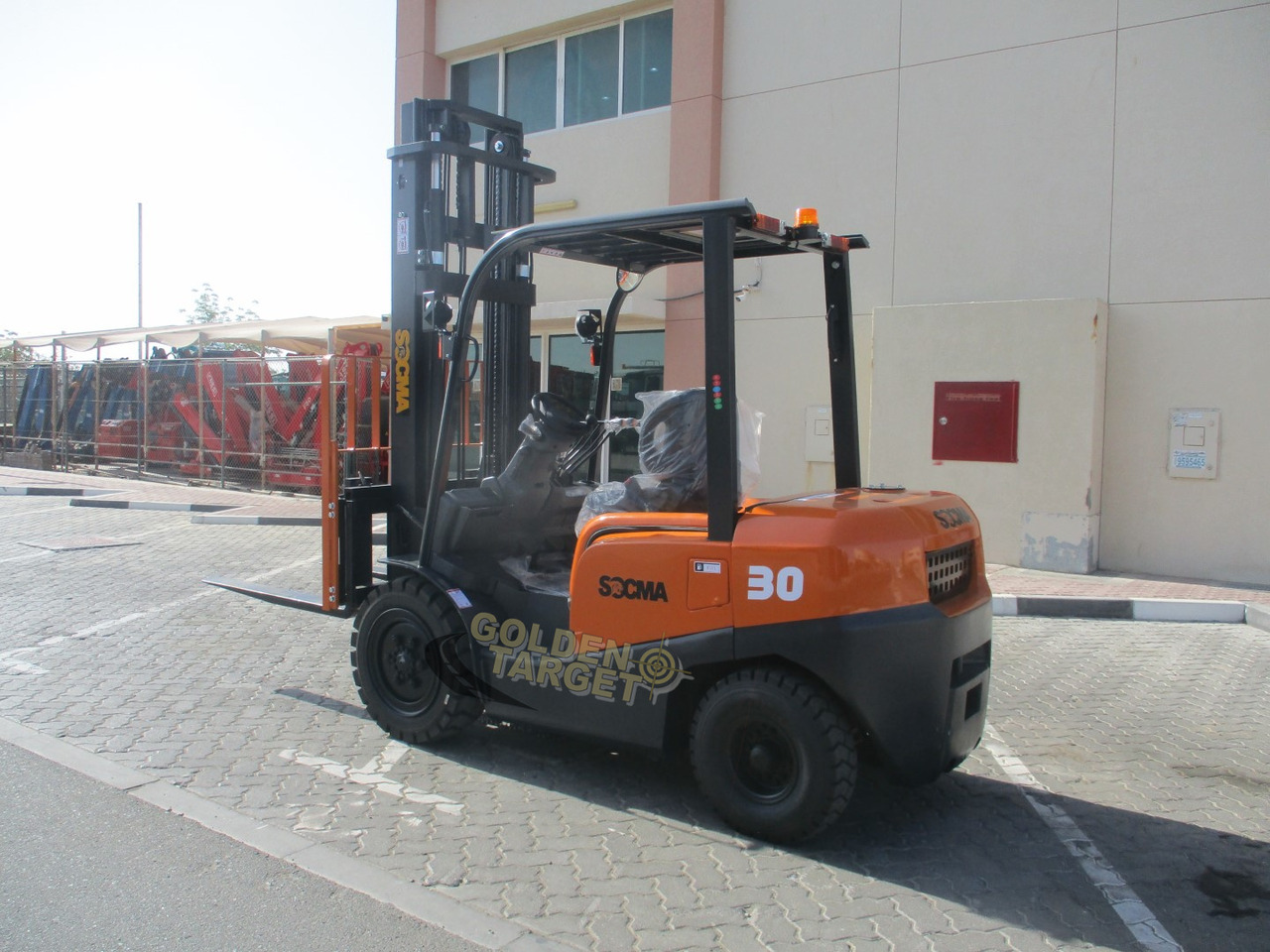 SOCMA HNF-30 Forklift - Empilhadeira a diesel: foto 4 SOCMA HNF-30 Forklift - Empilhadeira a diesel: foto 4