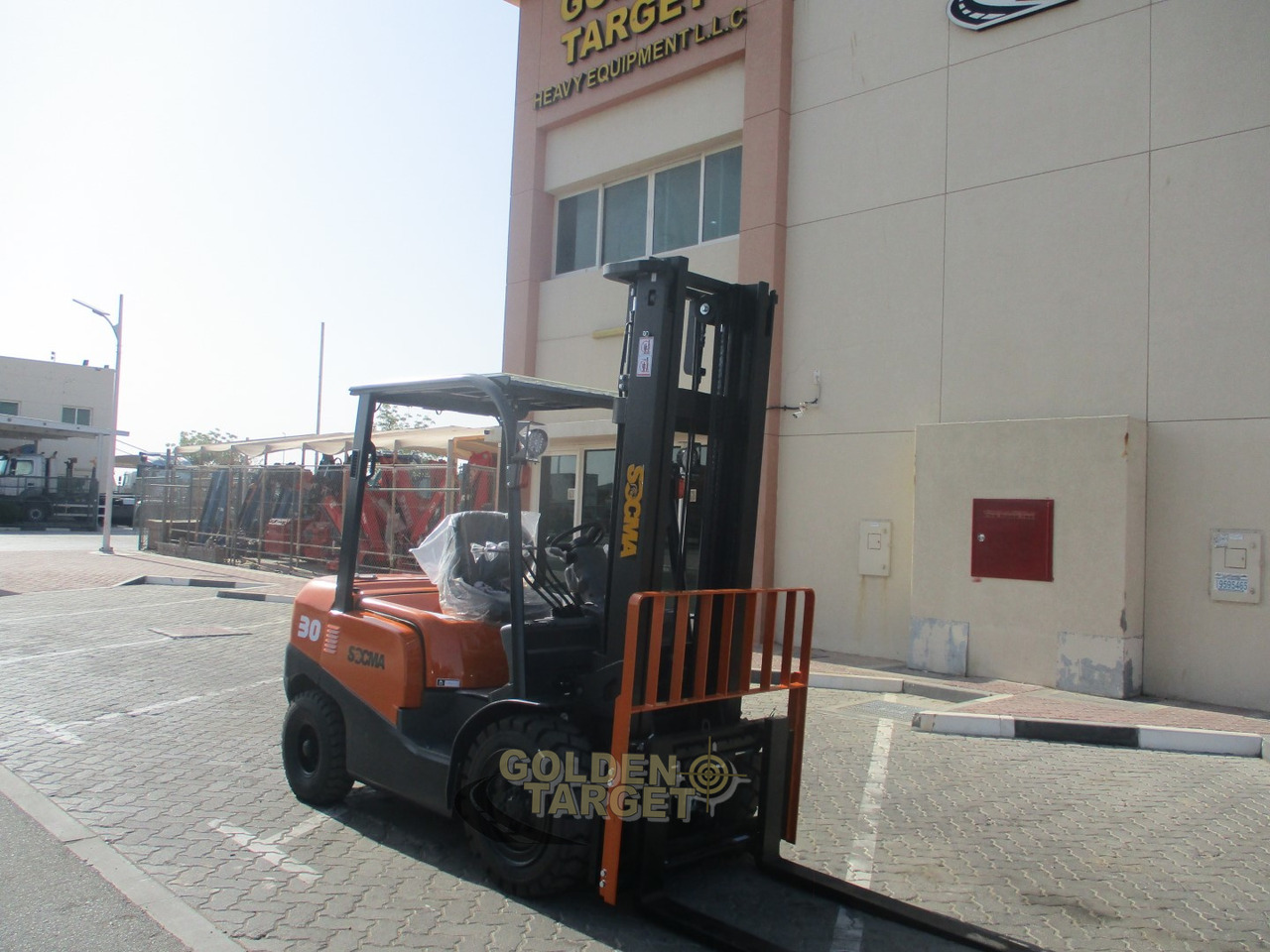 SOCMA HNF-30 Forklift - Empilhadeira a diesel: foto 1 SOCMA HNF-30 Forklift - Empilhadeira a diesel: foto 1