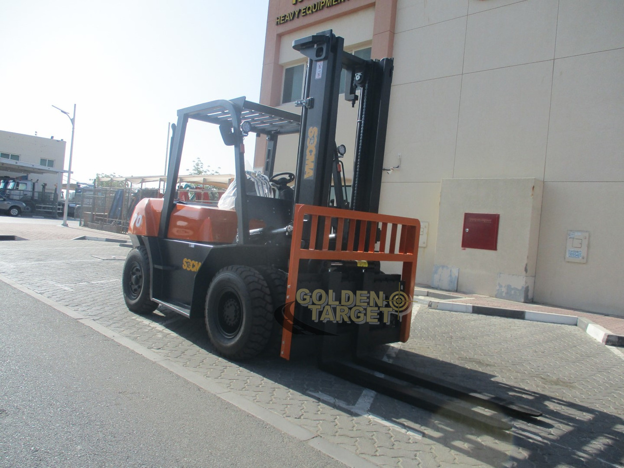 SOCMA HNF-70 Forklift - Empilhadeira a diesel: foto 1 SOCMA HNF-70 Forklift - Empilhadeira a diesel: foto 1
