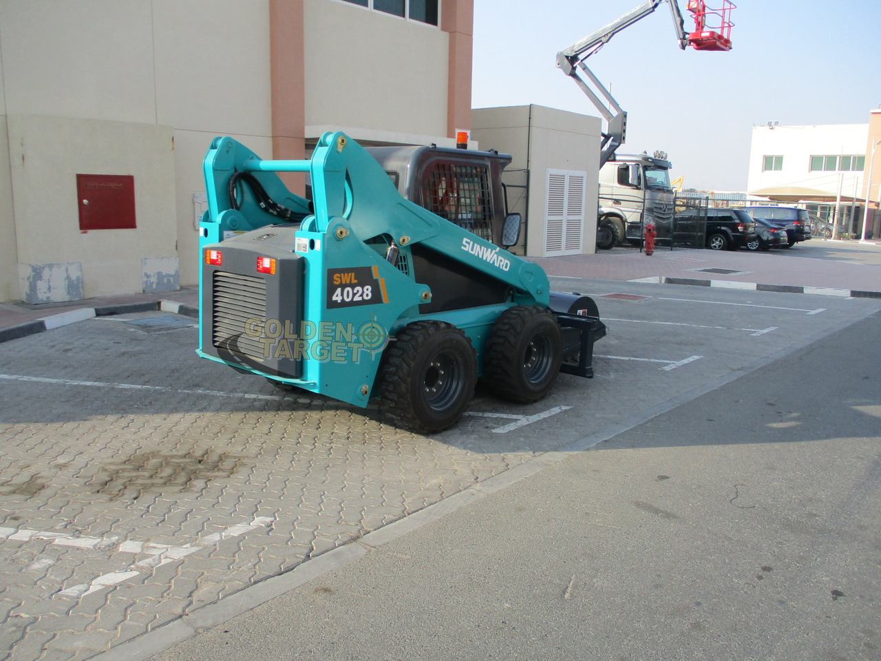 SUNWARD SWL 4028 Skid Steer Milling Machine - Mini pá carregadora: foto 3 SUNWARD SWL 4028 Skid Steer Milling Machine - Mini pá carregadora: foto 3