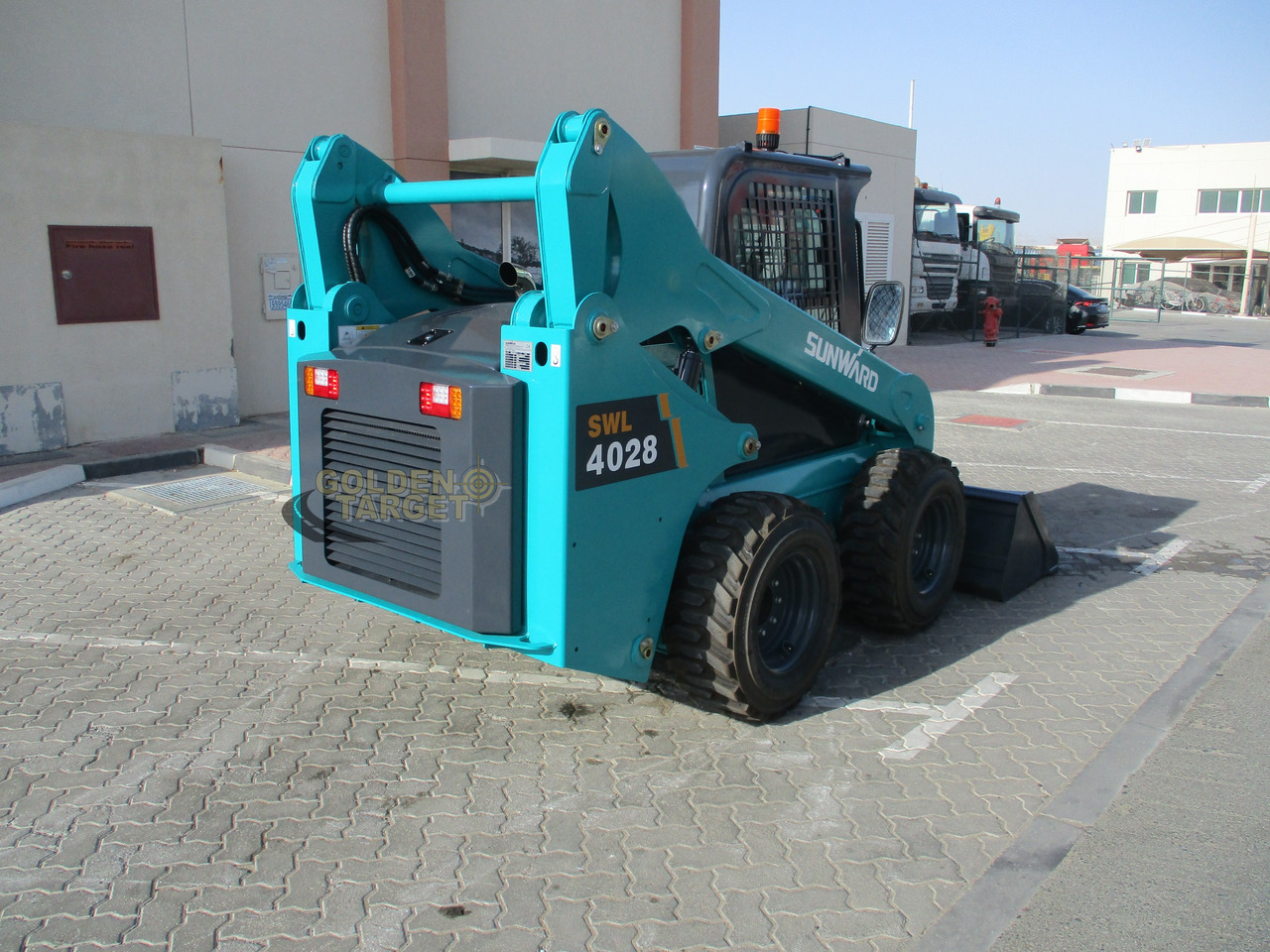SUNWARD SWL4028 Skid Steer - Mini pá carregadora: foto 3 SUNWARD SWL4028 Skid Steer - Mini pá carregadora: foto 3