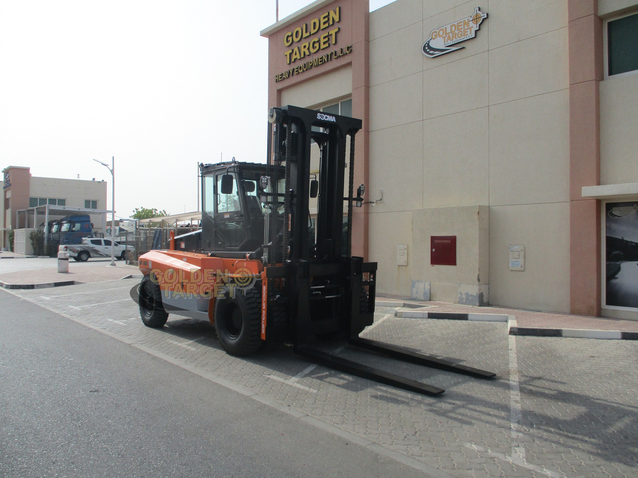 Socma HNF160S 16-ton Forklift - Empilhadeira a diesel: foto 1 Socma HNF160S 16-ton Forklift - Empilhadeira a diesel: foto 1