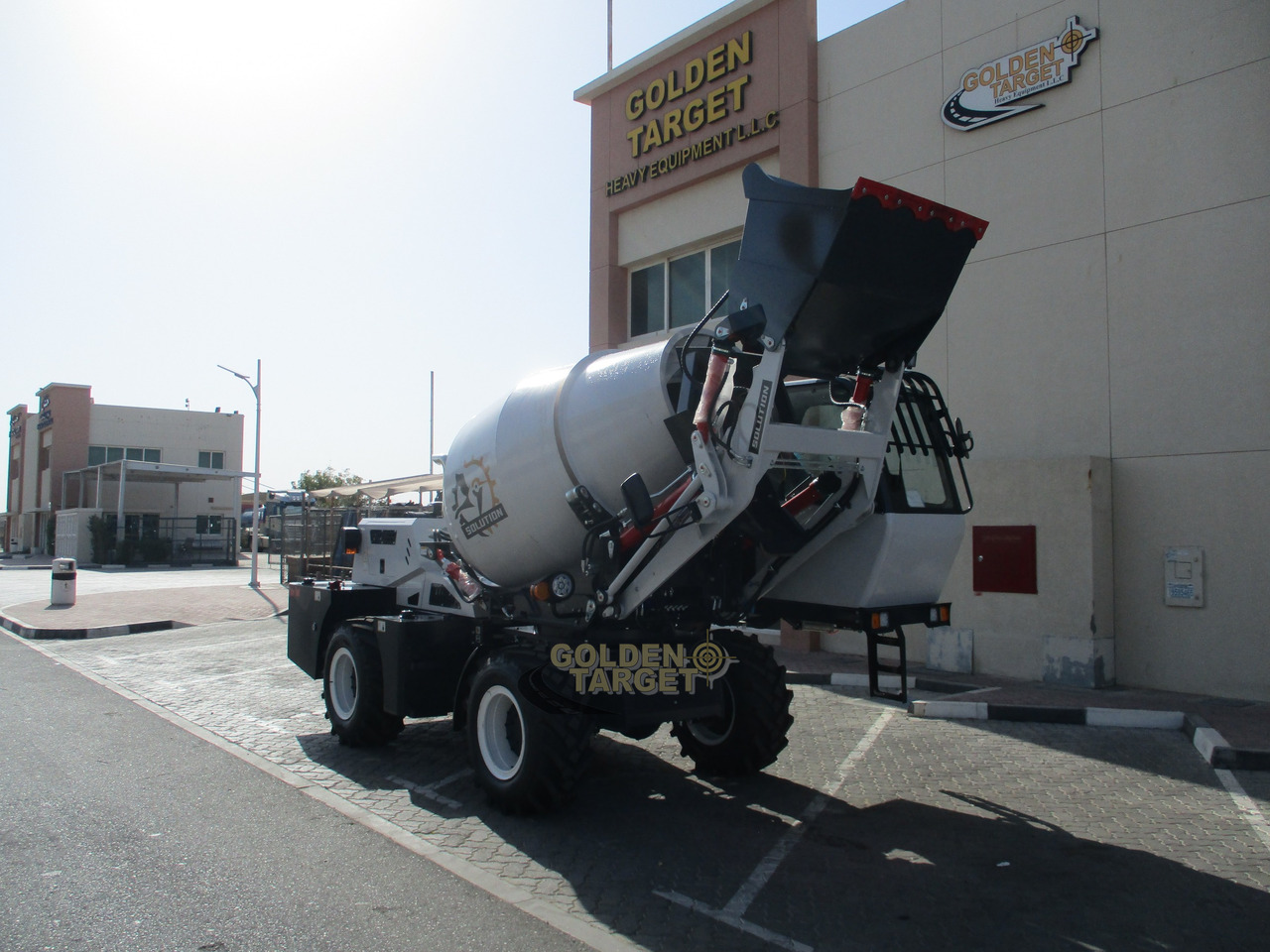 Solution H25 Self Loading Mixer - Camião betoneira: foto 1 Solution H25 Self Loading Mixer - Camião betoneira: foto 1