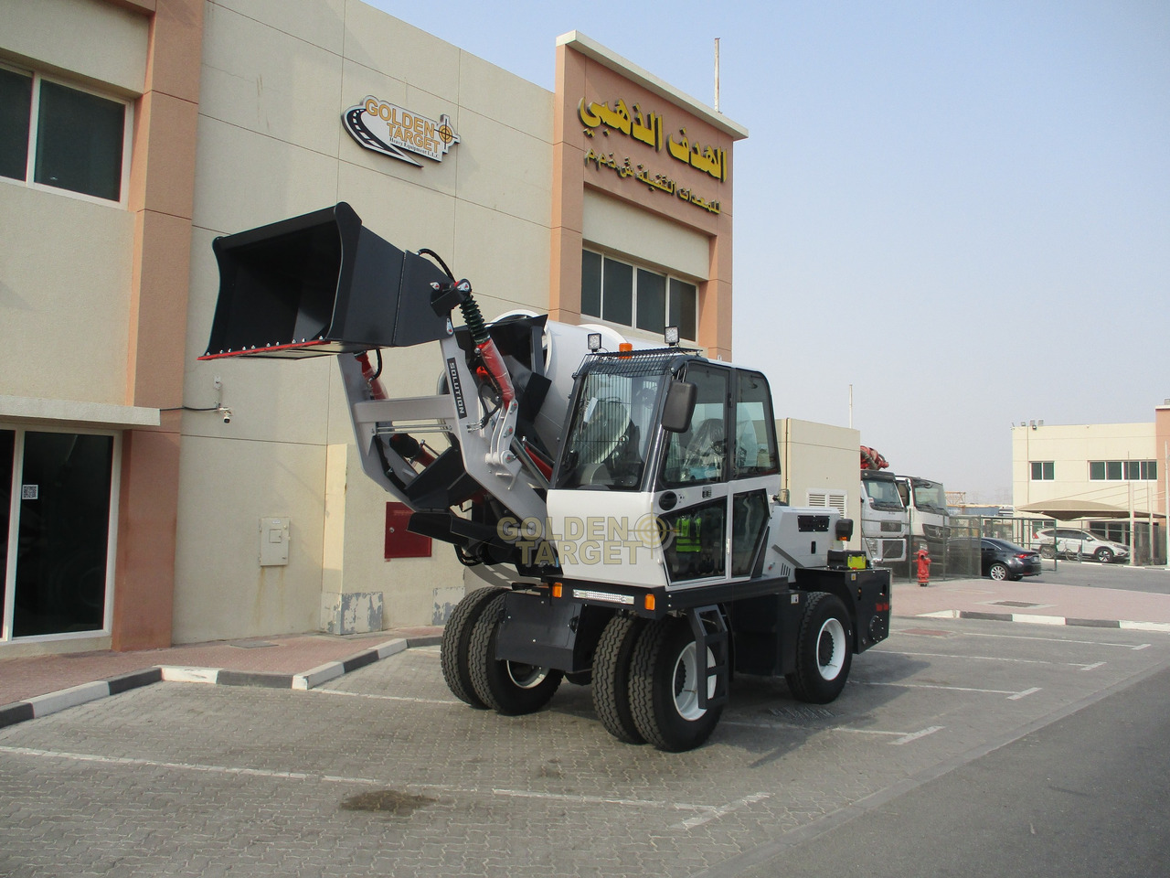 Solution H35 Self Loading Mixer - Camião betoneira: foto 4 Solution H35 Self Loading Mixer - Camião betoneira: foto 4