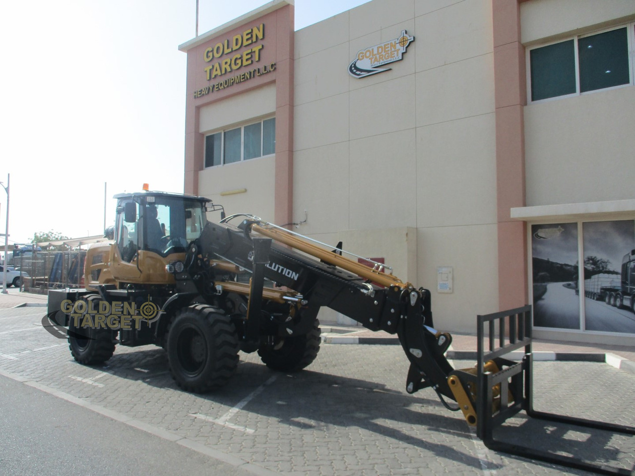 Solution SL3000TL Telescopic Wheel Loader - Pá carregadora de rodas: foto 1 Solution SL3000TL Telescopic Wheel Loader - Pá carregadora de rodas: foto 1