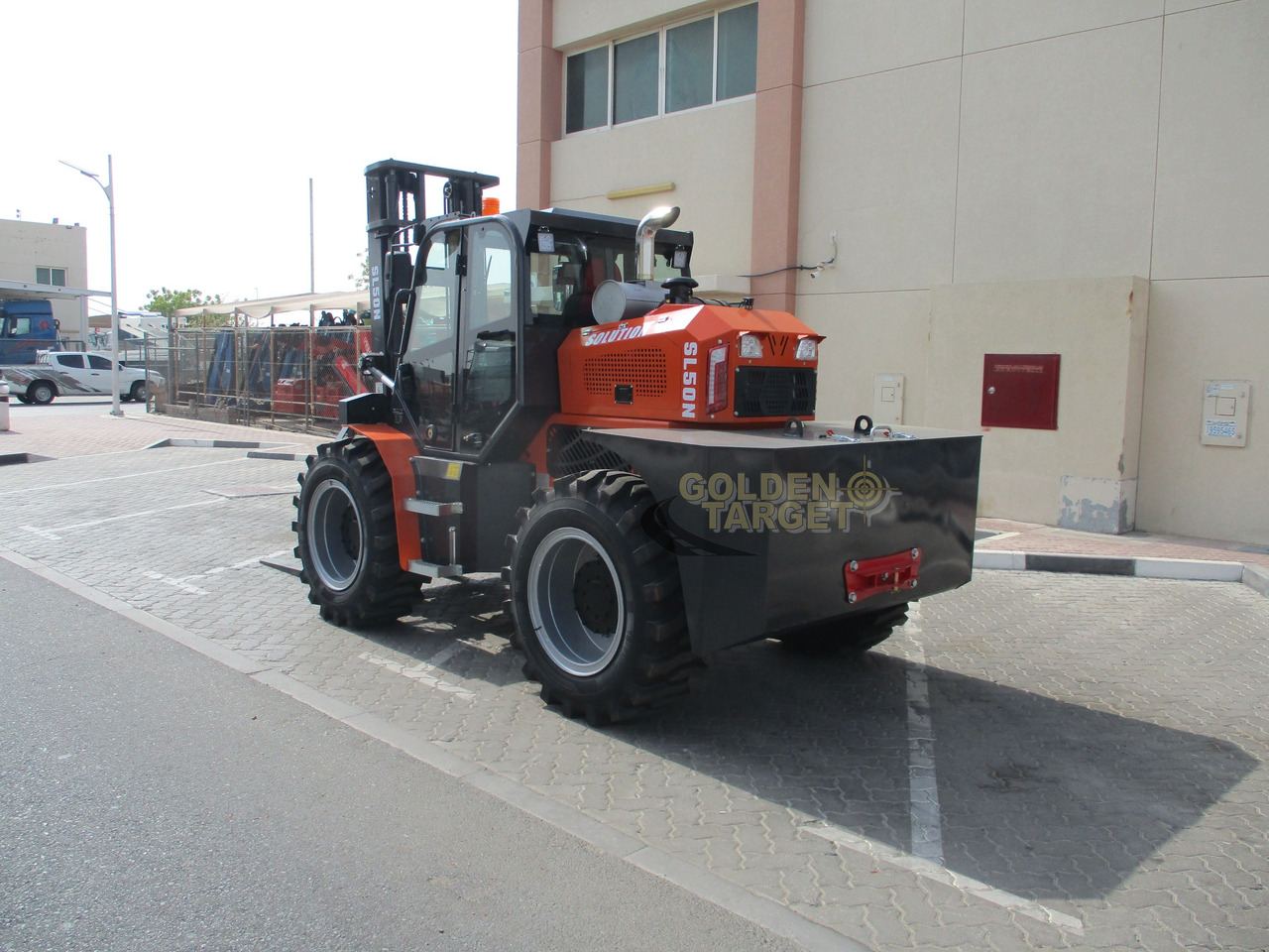 Solution SL50N Rough Terrain Forklift - Empilhadeira a diesel: foto 4 Solution SL50N Rough Terrain Forklift - Empilhadeira a diesel: foto 4