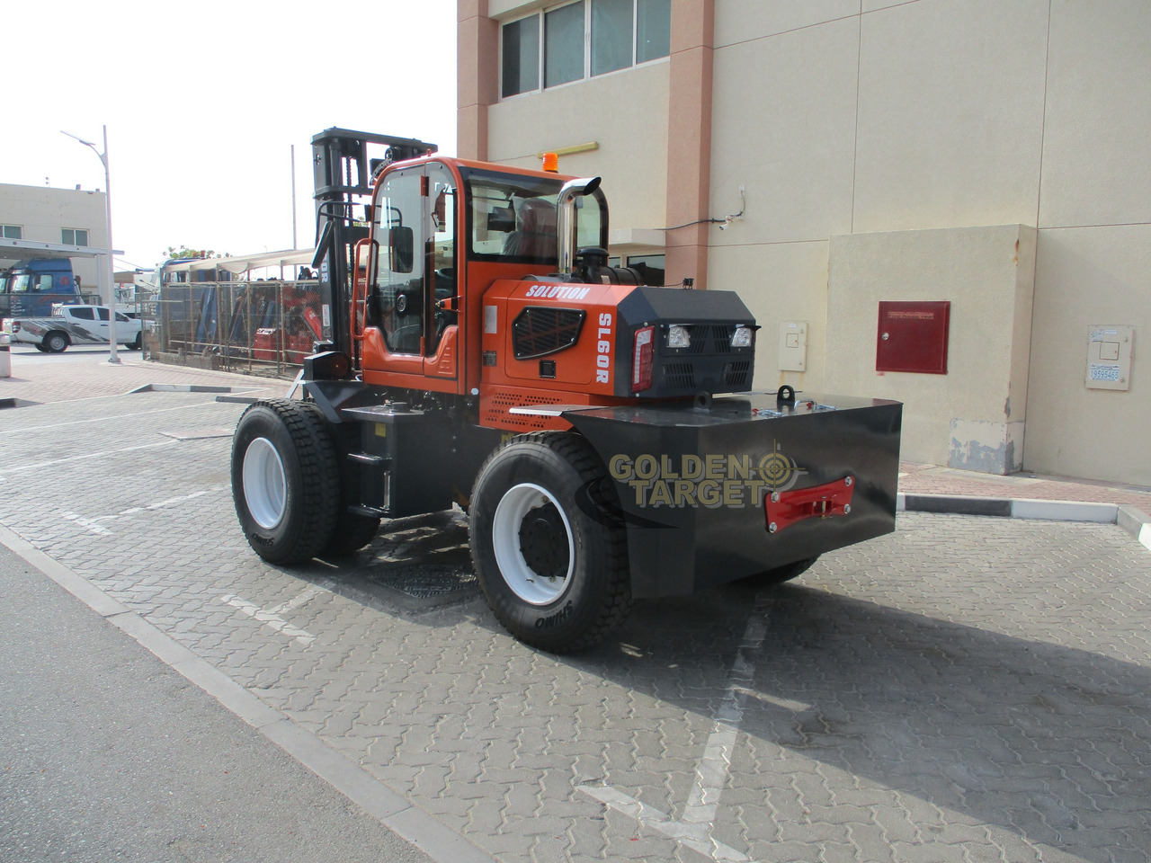 Solution SL60R Rough Terrain Forklift - Empilhadeira a diesel: foto 4 Solution SL60R Rough Terrain Forklift - Empilhadeira a diesel: foto 4