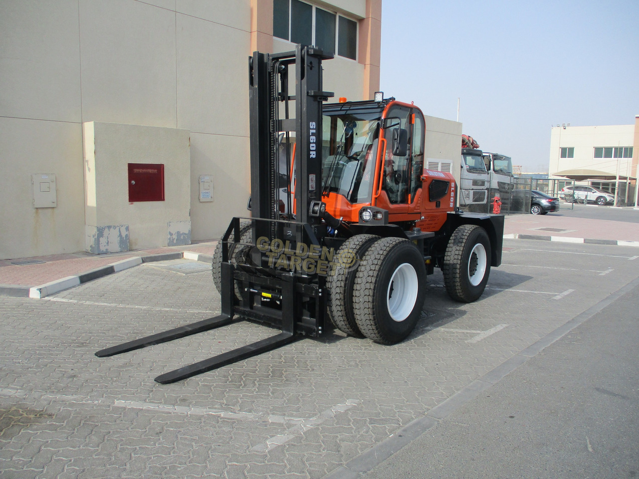 Solution SL60R Rough Terrain Forklift - Empilhadeira a diesel: foto 2 Solution SL60R Rough Terrain Forklift - Empilhadeira a diesel: foto 2