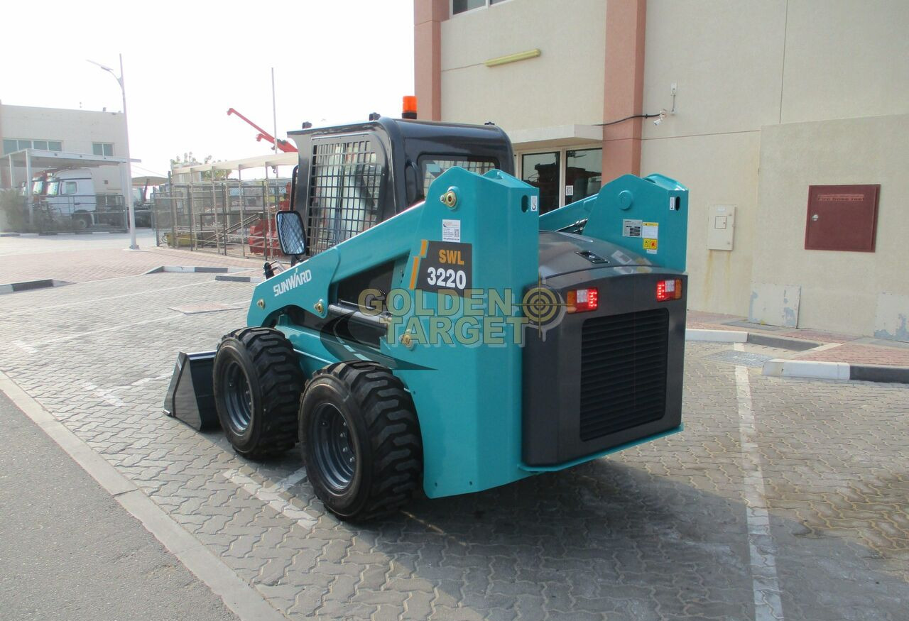 Sunward 3220 Skid Steer Loader - Mini pá carregadora: foto 3 Sunward 3220 Skid Steer Loader - Mini pá carregadora: foto 3