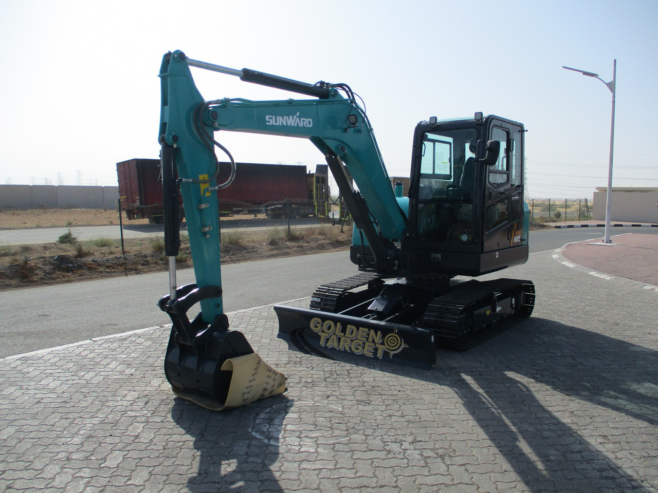 Sunward SWE60E Mini Hydraulic Excavator - Mini escavadeira: foto 2 Sunward SWE60E Mini Hydraulic Excavator - Mini escavadeira: foto 2