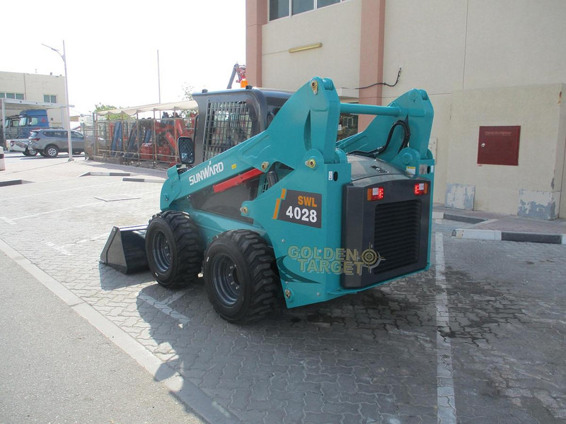 Sunward SWL4028 Skid Steer Loader - Pá carregadora: foto 4 Sunward SWL4028 Skid Steer Loader - Pá carregadora: foto 4
