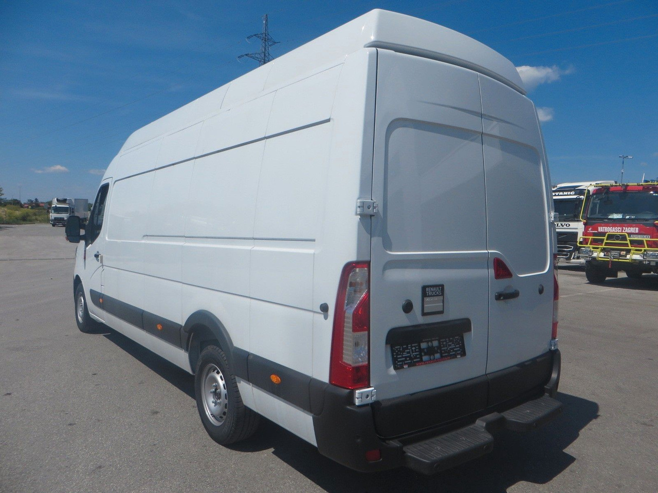 Renault Master L4H3 box body -rear drive! - Furgão: foto 4 Renault Master L4H3 box body -rear drive! - Furgão: foto 4
