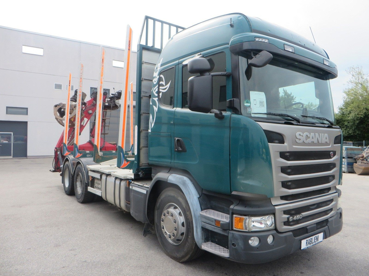 Scania G450 6x4Timber - Camião de transporte de madeira, Camião grua: foto 2 Scania G450 6x4Timber - Camião de transporte de madeira, Camião grua: foto 2