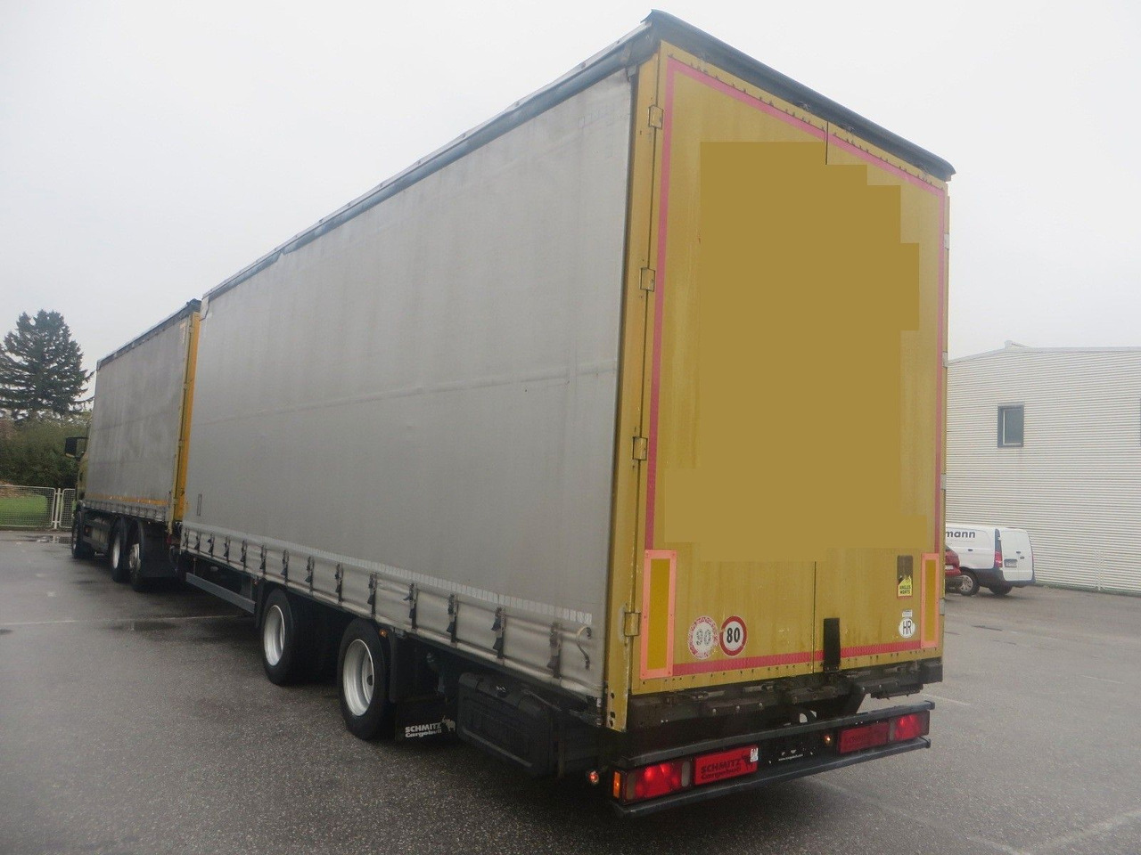 Scania R420 6x2 tandem 115m3 - Camião de lona: foto 4 Scania R420 6x2 tandem 115m3 - Camião de lona: foto 4
