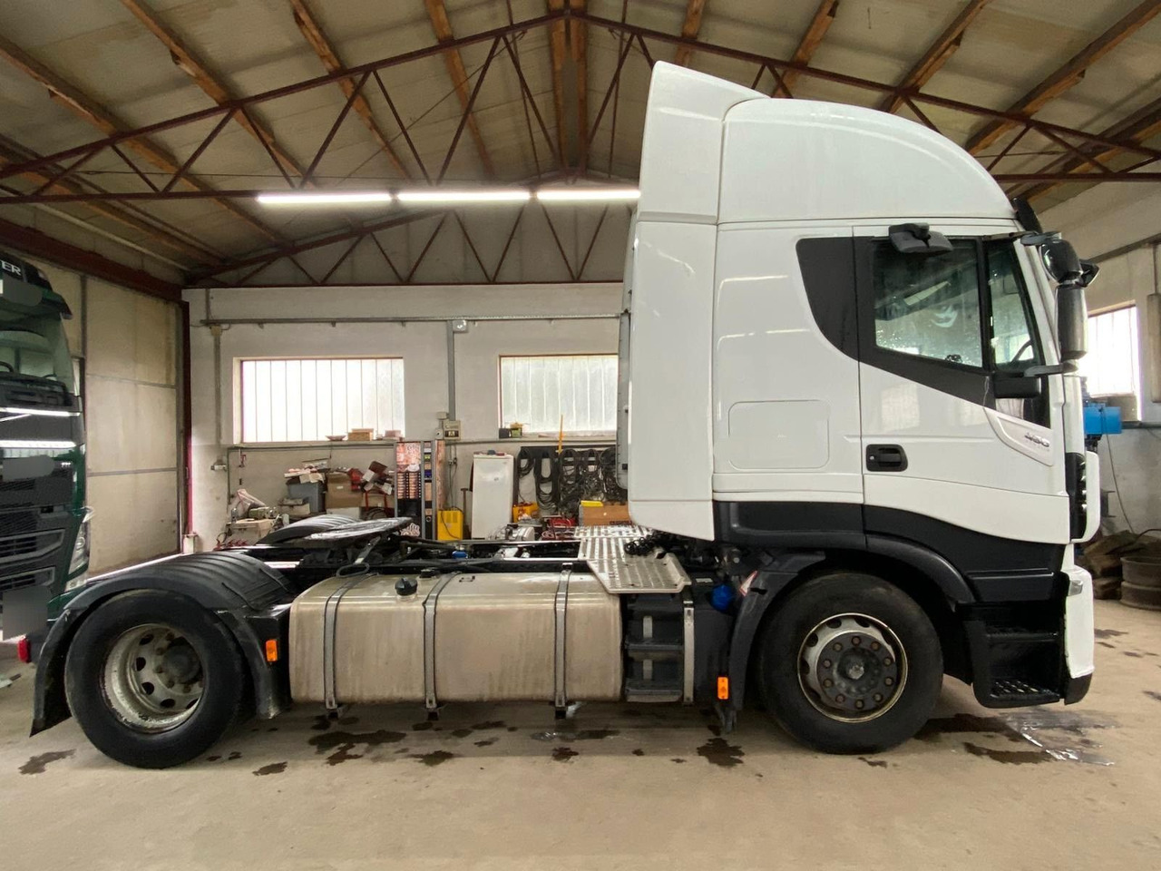 Iveco Stralis 460 Hi-Way 4x2Tractor -Tipper hydraulic - Tractor: foto 4 Iveco Stralis 460 Hi-Way 4x2Tractor -Tipper hydraulic - Tractor: foto 4