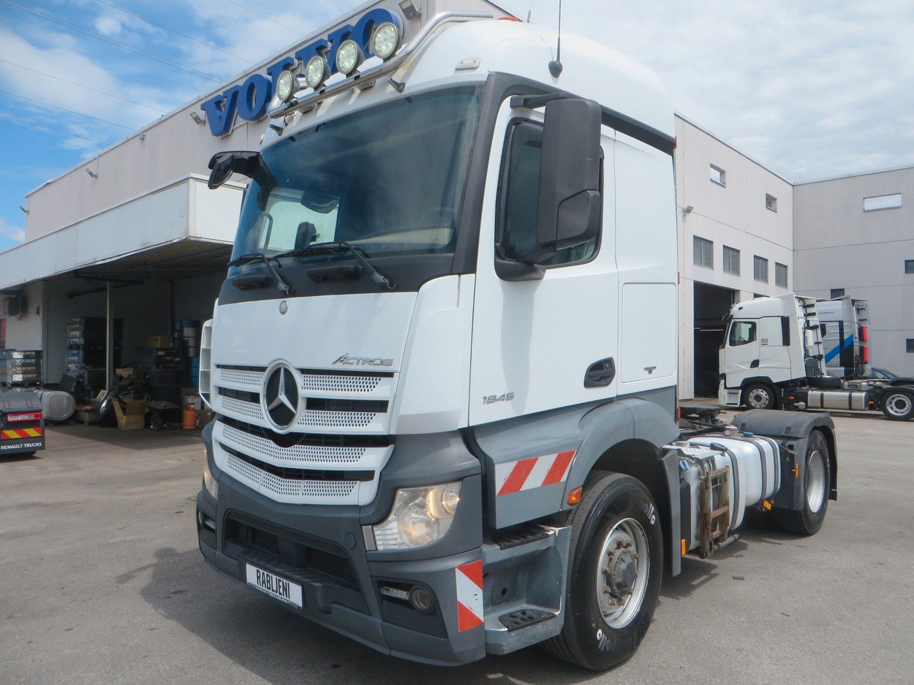 Mercedes-Benz Actros 1845 LS Retarder Hydraulic - Tractor: foto 1 Mercedes-Benz Actros 1845 LS Retarder Hydraulic - Tractor: foto 1