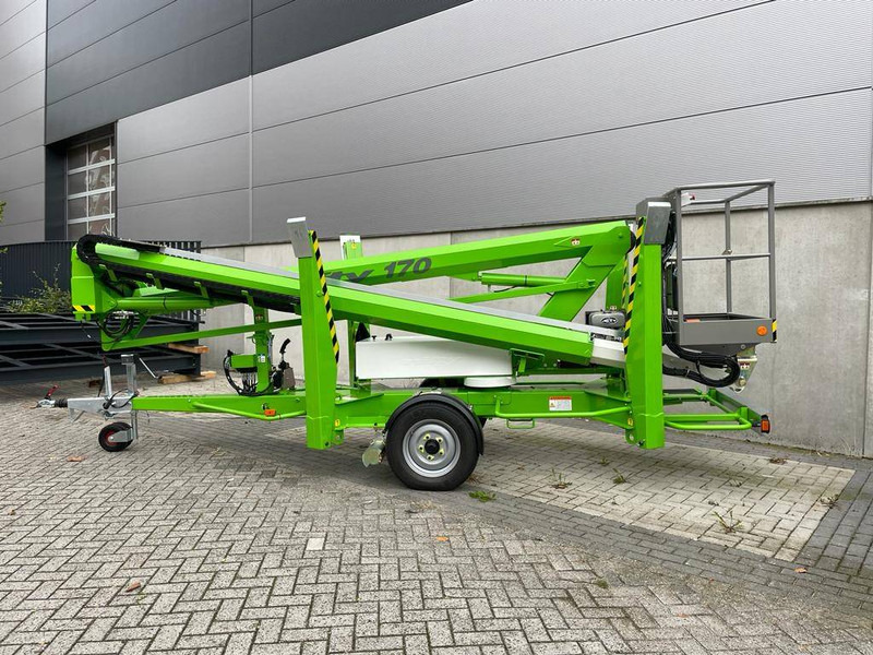 Niftylift 170 H P E T - Plataforma de elevaçao rebocável: foto 1 Niftylift 170 H P E T - Plataforma de elevaçao rebocável: foto 1