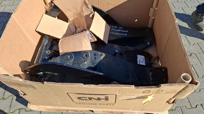 Alö Anbaukonsolen DM14324874 NewHolland Traktor T6. & T7 - Carregador frontal para o trator: foto 1 Alö Anbaukonsolen DM14324874 NewHolland Traktor T6. & T7 - Carregador frontal para o trator: foto 1