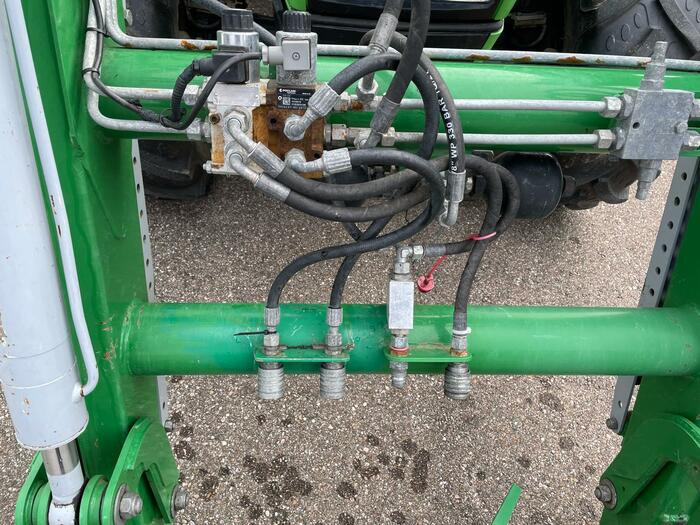 Deutz-Fahr Agroplus 420 - Trator: foto 5 Deutz-Fahr Agroplus 420 - Trator: foto 5