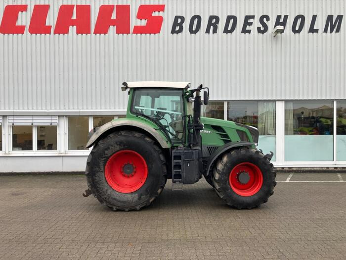 Fendt 824 Vario ProfiPlus - Trator: foto 2 Fendt 824 Vario ProfiPlus - Trator: foto 2