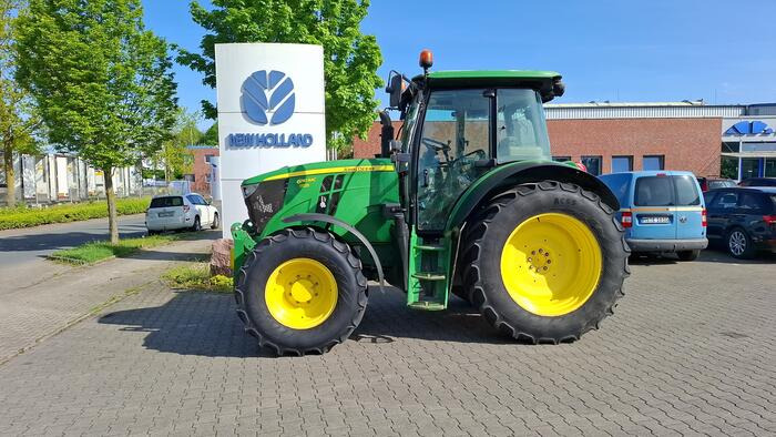 John Deere 6110 MC - Trator: foto 4 John Deere 6110 MC - Trator: foto 4