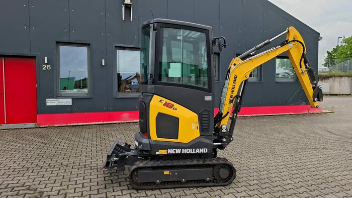 New Holland E18D / EuroComach 1,8T - Mini escavadeira: foto 1 New Holland E18D / EuroComach 1,8T - Mini escavadeira: foto 1