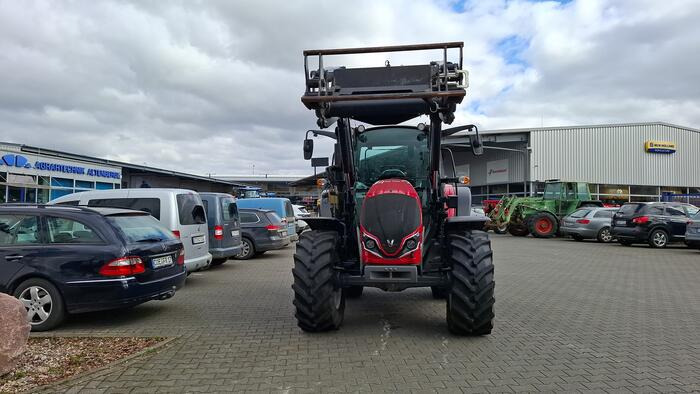 Valtra A 95 - Trator: foto 1 Valtra A 95 - Trator: foto 1