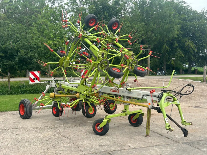 Claas Claas Volto 1320 T Schudder - Ancinho enleirador: foto 2 Claas Claas Volto 1320 T Schudder - Ancinho enleirador: foto 2