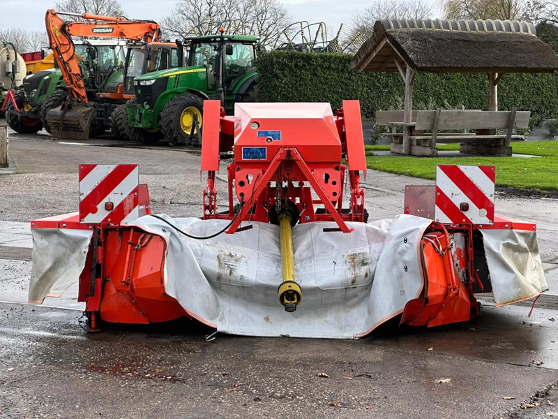 Krone FC 313 FF-F Frontmaaier Kneuzer Krone - Gadanheira: foto 4 Krone FC 313 FF-F Frontmaaier Kneuzer Krone - Gadanheira: foto 4