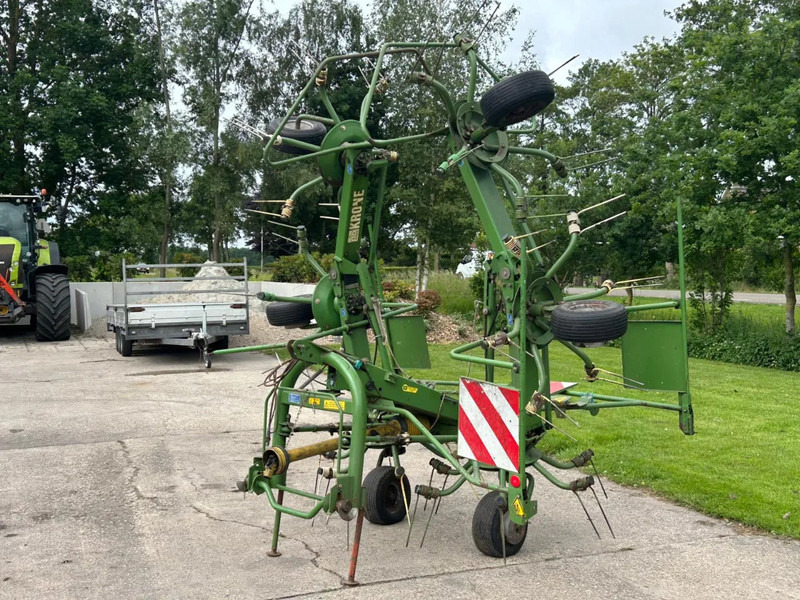Leasing de Krone KW 6.40 schudder schuilstelling hooibouw 6 elements Krone KW 6.40 schudder schuilstelling hooibouw 6 elements: foto 7