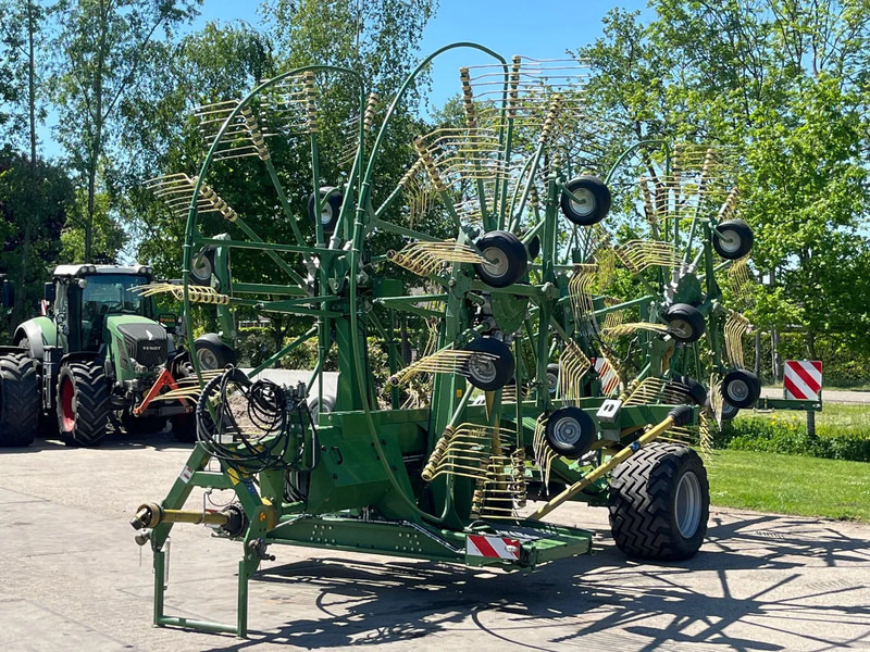 Krone swadro 1400 plus 4 rotor hark NIEUW STAAT - Ancinho enleirador: foto 3 Krone swadro 1400 plus 4 rotor hark NIEUW STAAT - Ancinho enleirador: foto 3