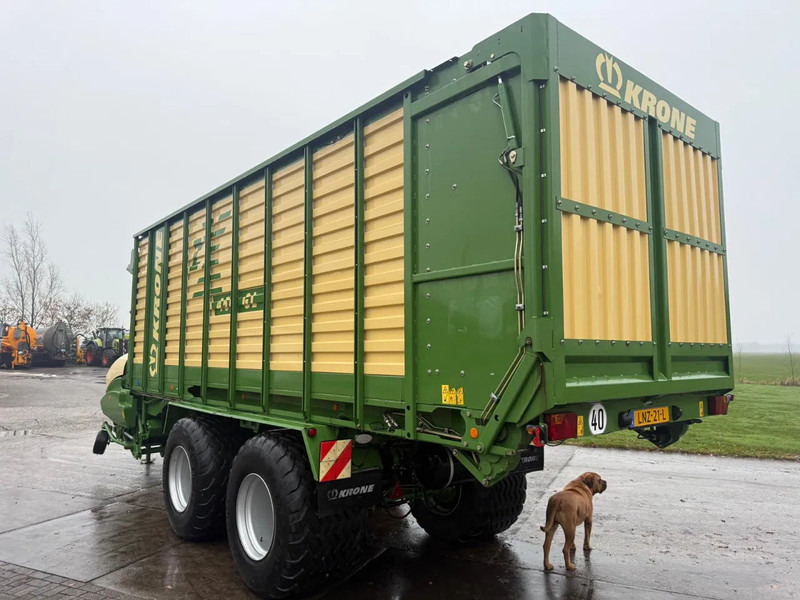 Krone ZX 450 GL Ladewagen 1996 vrachten! Opraapwagen - Máquina agrícola: foto 4 Krone ZX 450 GL Ladewagen 1996 vrachten! Opraapwagen - Máquina agrícola: foto 4