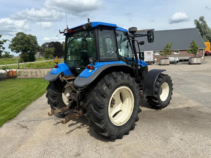 New Holland TS90 TS 90 FH FA Trekker EX OVERHEID - Trator: foto 2 New Holland TS90 TS 90 FH FA Trekker EX OVERHEID - Trator: foto 2