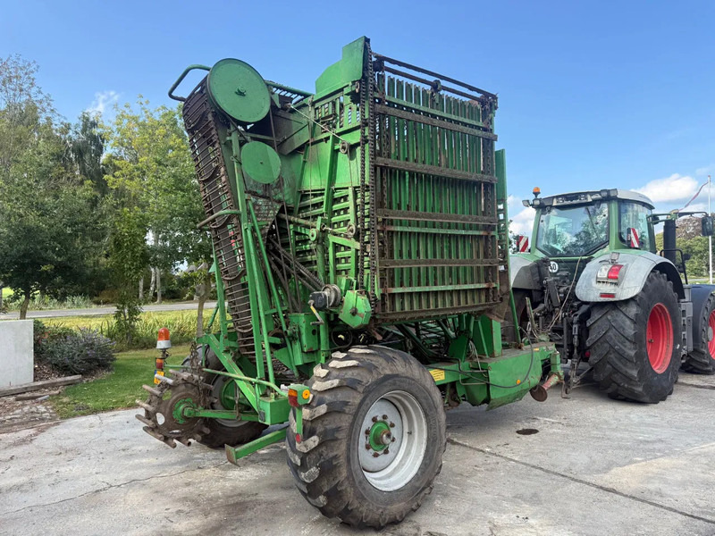 Onbekend Stoll V202 Bietenrooier Getrokken bietenrooier - Colheitadeira de beterraba: foto 4 Onbekend Stoll V202 Bietenrooier Getrokken bietenrooier - Colheitadeira de beterraba: foto 4