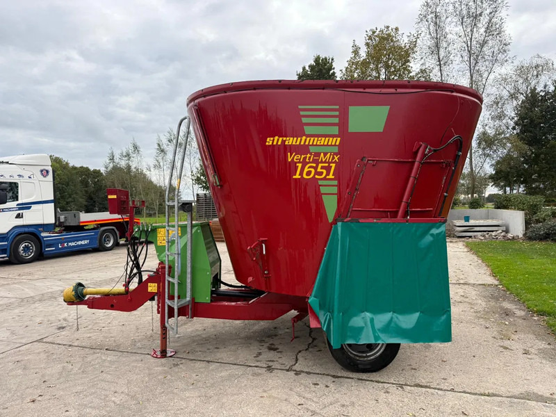 Strautmann Verti mix 1651 Mengwagen 13,5 m3 NIEUW Staat - Equipamento de gado: foto 3 Strautmann Verti mix 1651 Mengwagen 13,5 m3 NIEUW Staat - Equipamento de gado: foto 3