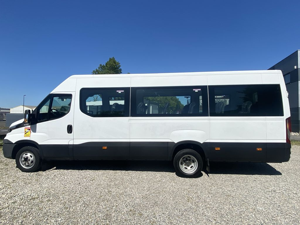 IVECO DAILY LINE 2016 - Minibus, Furgão de passageiros: foto 4 IVECO DAILY LINE 2016 - Minibus, Furgão de passageiros: foto 4