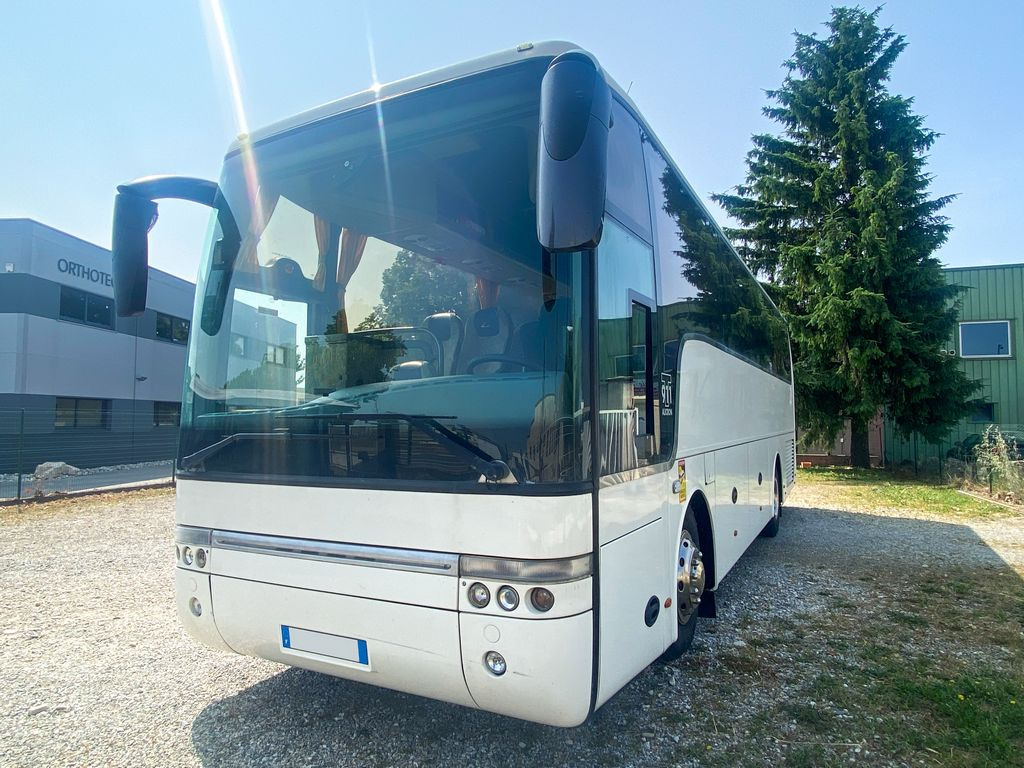 VANHOOL T911 2008 - Autocarro: foto 2 VANHOOL T911 2008 - Autocarro: foto 2