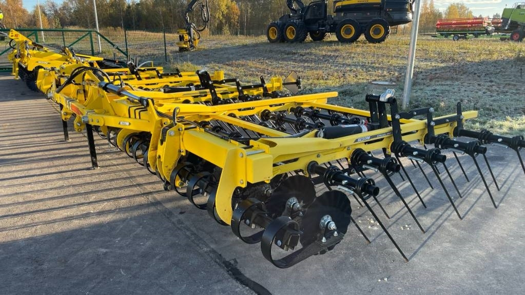 Bednar STRIEGEL-PRO PN 9000 - Grade: foto 1 Bednar STRIEGEL-PRO PN 9000 - Grade: foto 1