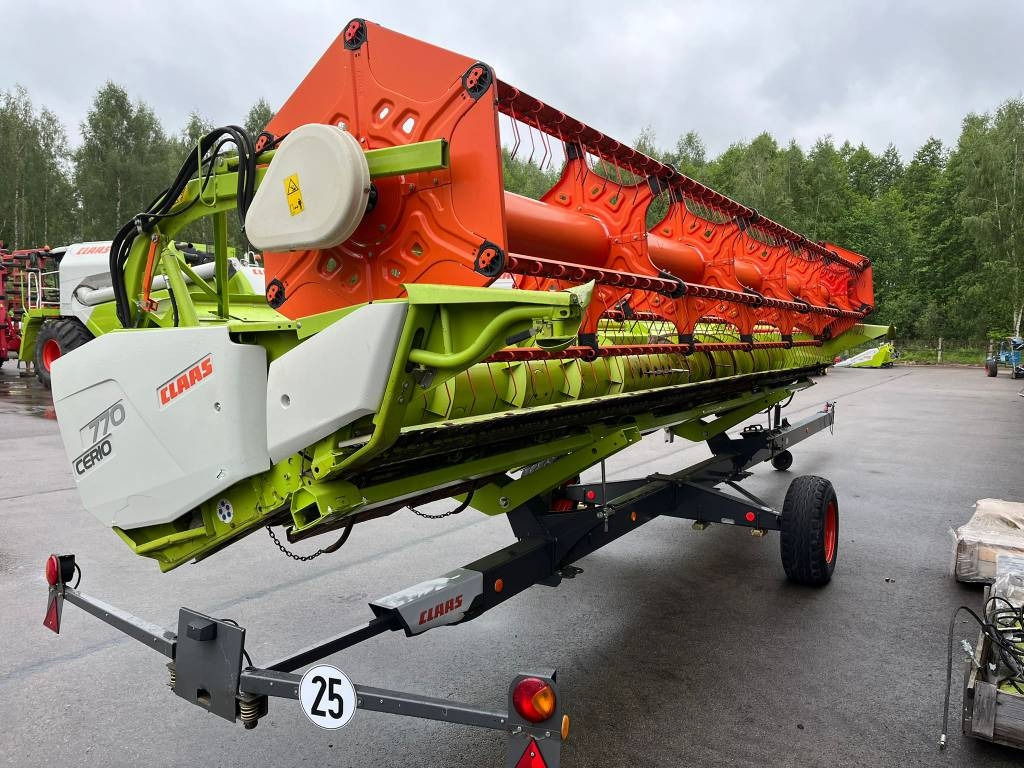 Claas CERIO 770 - Equipamento para colheitadeira: foto 1 Claas CERIO 770 - Equipamento para colheitadeira: foto 1