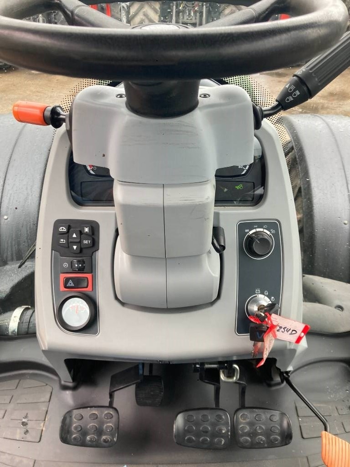 Trator Valtra T 234: foto 14 Trator Valtra T 234: foto 14