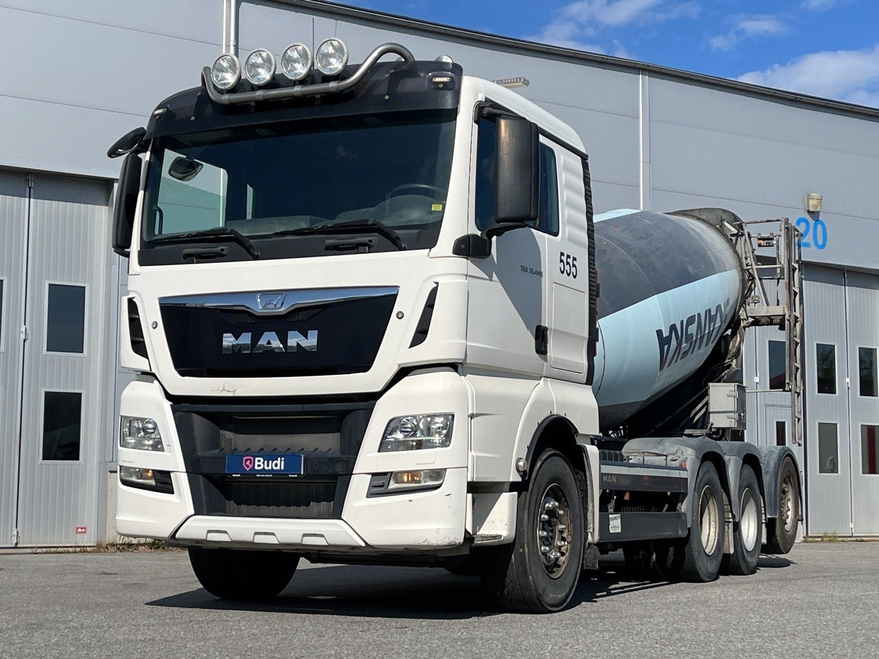Betongbil MAN 92X TGX 35.440 8X4-4 BL -2015 | Endast export / EXPORT ONLY - Camião betoneira: foto 1 Betongbil MAN 92X TGX 35.440 8X4-4 BL -2015 | Endast export / EXPORT ONLY - Camião betoneira: foto 1