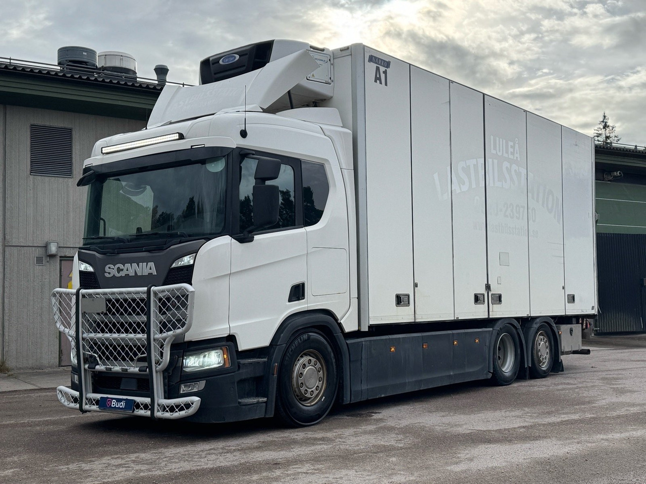 Kylbil Scania R450 B 6X2*4 NB -2017 | Carrier | Full-luft - Camião frigorífico: foto 1 Kylbil Scania R450 B 6X2*4 NB -2017 | Carrier | Full-luft - Camião frigorífico: foto 1