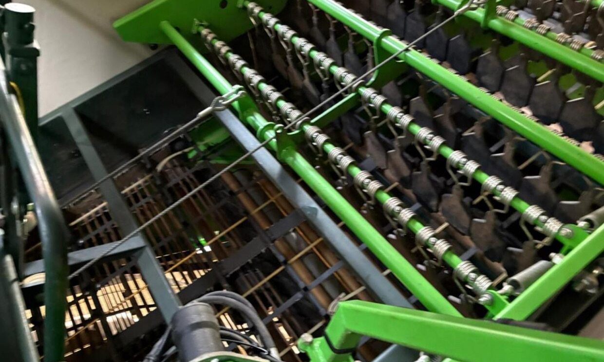 Colheitadeira de batatas AVR SPIRIT 9200: foto 9