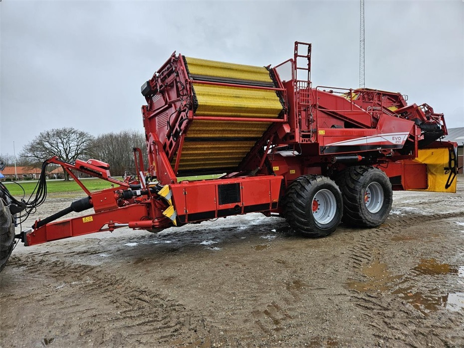 Grimme
EVO 290 AirSep - Colheitadeira de batatas: foto 5 Grimme
EVO 290 AirSep - Colheitadeira de batatas: foto 5