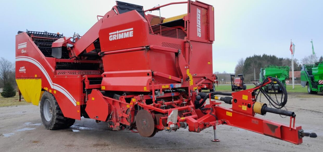 Grimme SE 150-60 NB - Colheitadeira de batatas: foto 1 Grimme SE 150-60 NB - Colheitadeira de batatas: foto 1