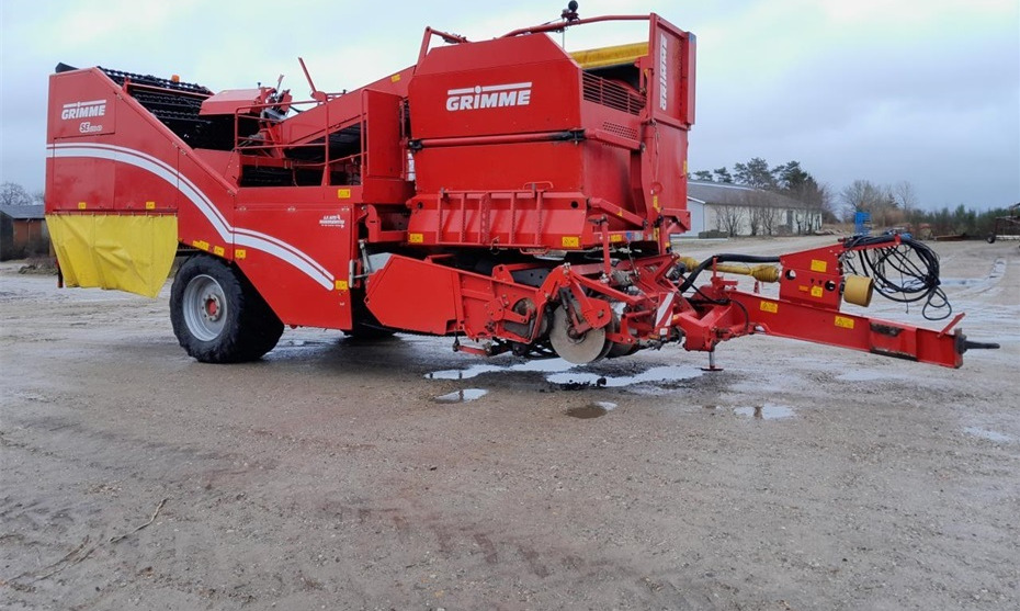 Grimme SE 150-60 NB - Colheitadeira de batatas: foto 1 Grimme SE 150-60 NB - Colheitadeira de batatas: foto 1