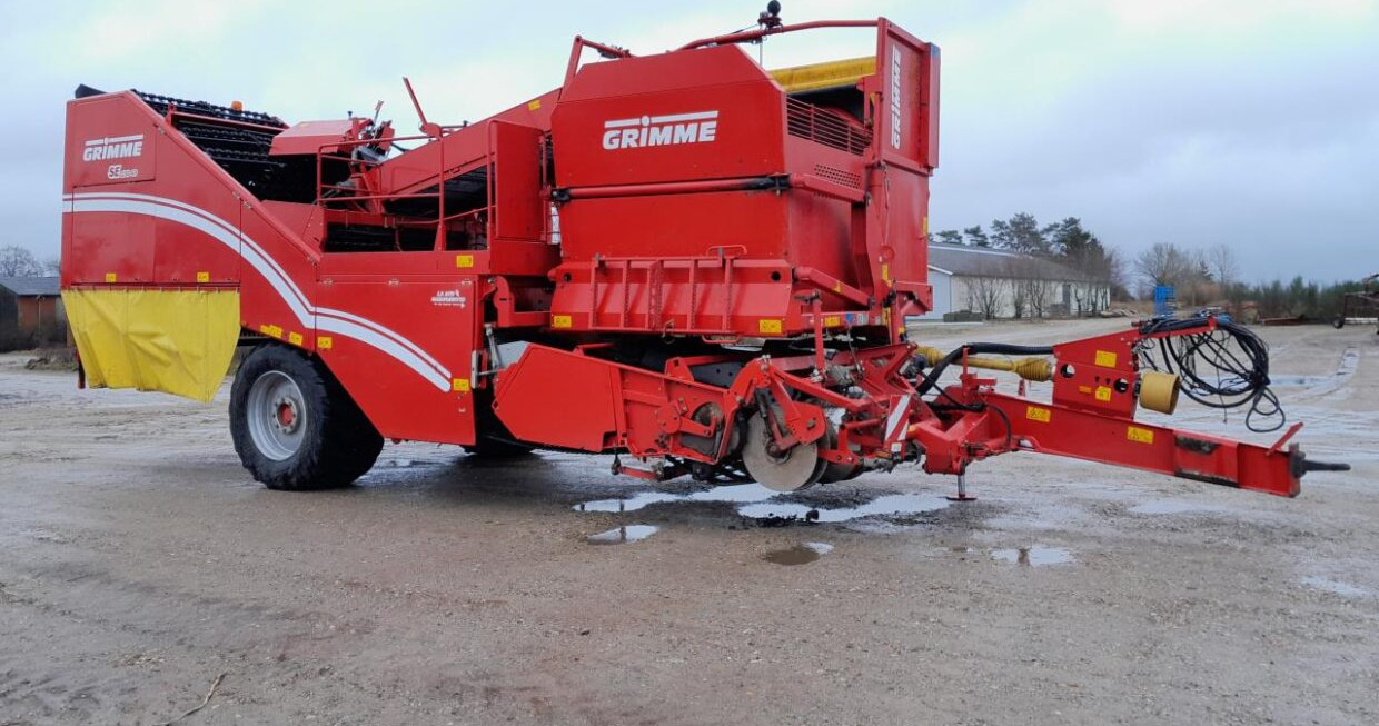 Grimme SE 150-60 NB - Colheitadeira de batatas: foto 1 Grimme SE 150-60 NB - Colheitadeira de batatas: foto 1