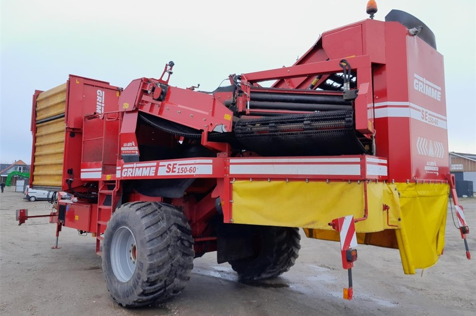Grimme SE 150-60 NB - Colheitadeira de batatas: foto 2 Grimme SE 150-60 NB - Colheitadeira de batatas: foto 2