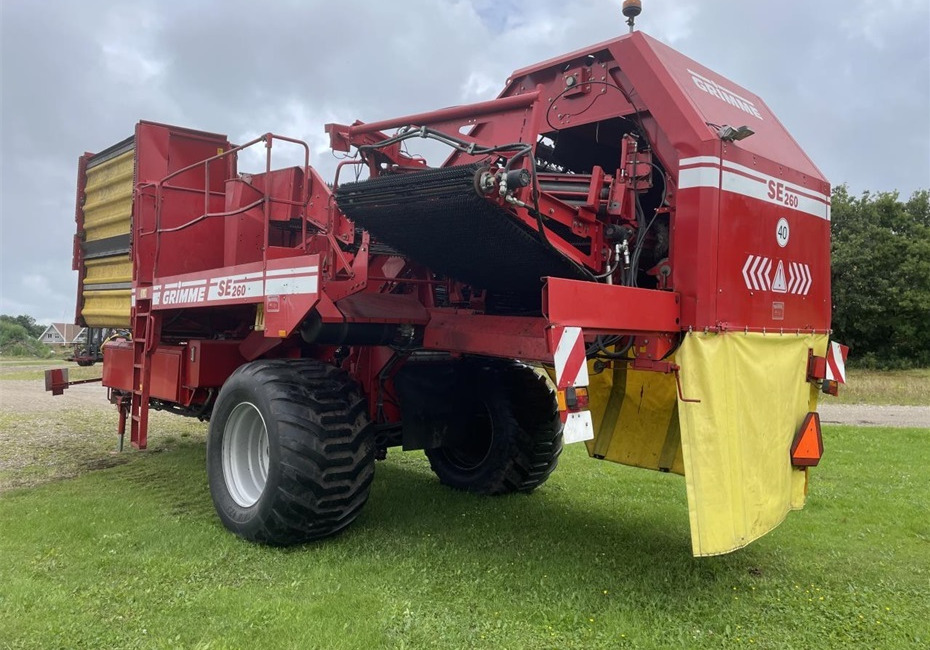 Grimme SE 260 - Colheitadeira de batatas: foto 1 Grimme SE 260 - Colheitadeira de batatas: foto 1